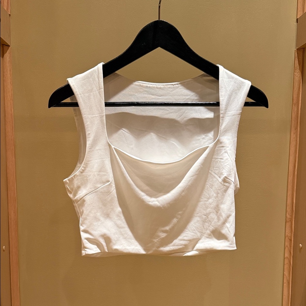 SHEIN White Crop Top